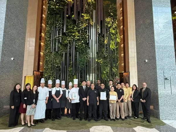 PARKROYAL COLLECTION MARINA BAY IS THE FIRST HOTEL IN SINGAPORE TO ATTAIN THREE PRESTIGIOUS SUSTAINABILITY CERTIFICATIONS
