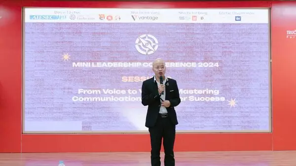 Vantage as a Platinum Partner of AIESEC FHN in Vietnam