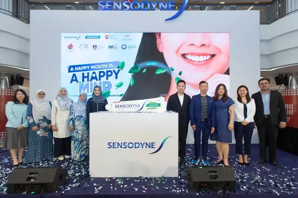 Sensodyne Tackles Widespread Tooth Sensitivity in Malaysia with Fresh Mint Launch and Nationwide "A Happy Mouth is… a Happy Mind" Campaign in conjunction with World Oral Health Day!