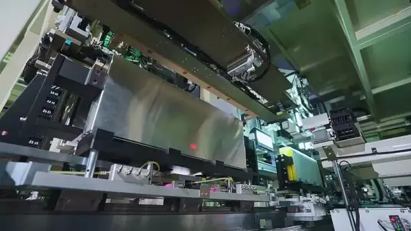 Hithium Pioneers Mass Production of the World's First kAh Battery Cell, Accelerating Scaled Deployment of Long-Duration Energy Storage