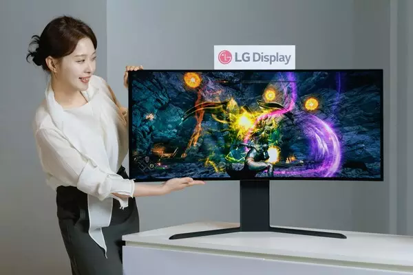 LG Display showcases wide lineup of world-first, leading OLED monitors