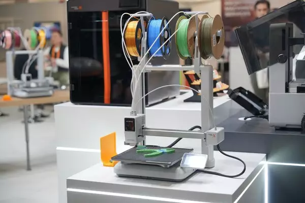 Anycubic Opens Deposits for Kobra X, Following Formnext Debut of Its Next-Generation Entry-Level Multicolor FDM Printer