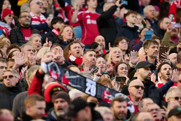 A SIGN OF THE TIMES: CARLSBERG MAKES EVERY FAN FEEL PART OF MATCHDAY WITH BRITISH SIGN LANGUAGE RENDITION OF 'YOU'LL NEVER WALK ALONE'