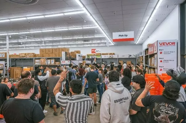 VEVOR Celebrates Grand Opening of First Global Flagship Store in Houston