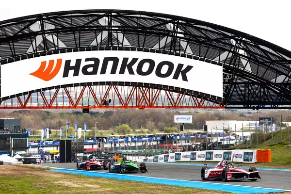 Hankook's iON Race Supports Competitive Racing at Historic Madrid E-Prix