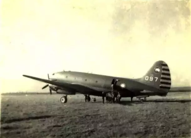 傘兵所用的C-47運輸機 (網上圖片)