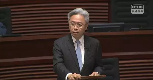 公務員事務局局長羅智光表示，由6月至今，共收到涉及43名公務員的投訴，指有公務員參與非法集結或暴力活動，或公開發表詆毀一國兩制言論。