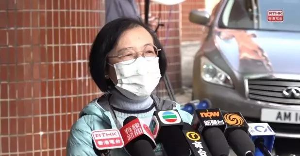 陳肇始表示，有超過180人參加洪為民生日宴，其中80人已送往竹篙灣檢疫中心。（鍾家銘攝）