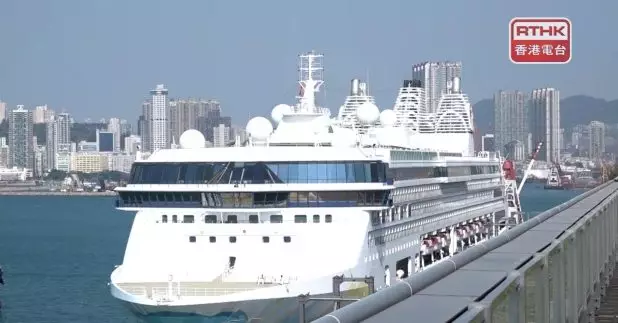 復常後第一艘以香港作為母港的郵輪「名勝世界壹號」，今日展開「公海遊」首航。
