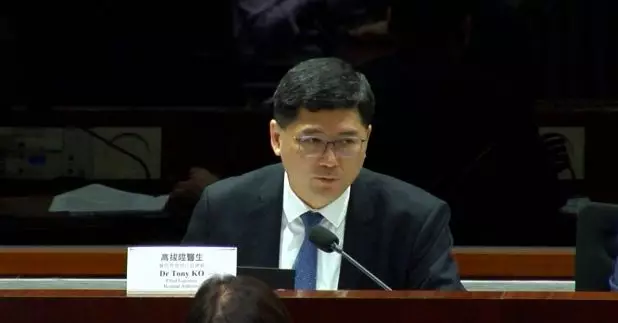 高拔陞相信下半年正值畢業時間，會較易招聘。