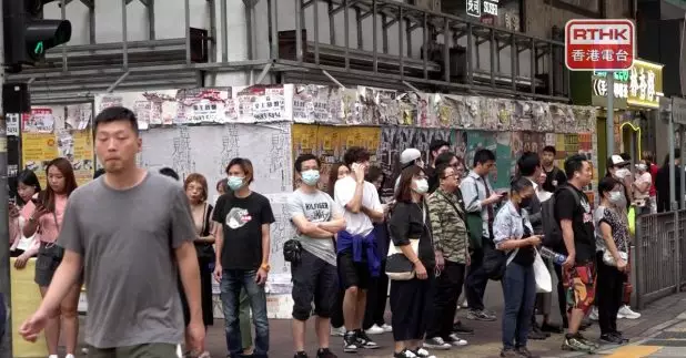 國家衛健委表示，呼吸道疾病進入高發時期，內地目前流行的急性呼吸道疾病，均由已知的病原體引起，有相應成熟的治療手段，未發現新病毒或細菌導致的新傳染病，亦未見病毒變異情況。（港台圖片）