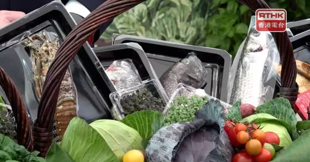 漁農美食嘉年華今日起至星期日，一連三天在旺角花墟公園舉行。（葉燿坤攝）