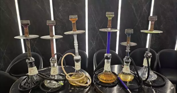 醫務衞生局指，政府提出立法禁止於包括水煙在內的傳統吸煙產品中加入味道，而非禁止水煙。政府新聞處資料圖片