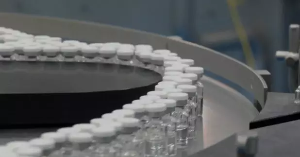 衞生署今年第一季會推出「1+」藥物審批機制申請前會面諮詢服務，希望協助更多想將新藥帶來香港的藥廠，了解相關程序同香港的情況。