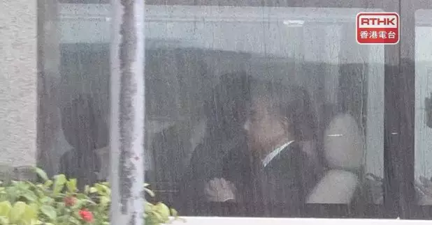 中共中央政治局委員,外長王毅抵港,明天會出席《關於建立國際調解院的公約》簽署儀式。