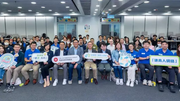 林定國表示,在民政及青年事務局的活動與50多位年輕人就包括法治教育等議題交流。(林定國社交平台)