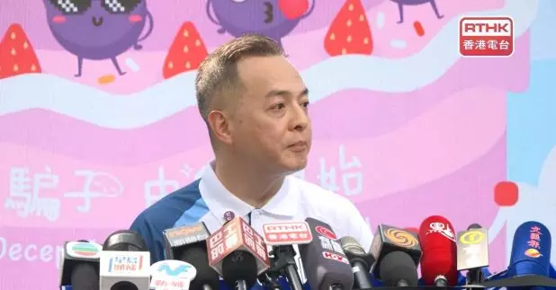 周一鳴說，港深西部公路車禍墮橋警員開始蘇醒，意外原因仍在調查。（梁禎祥攝）