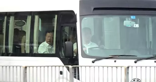 夏寶龍抵港展開調研考察行程 （施華駿攝）
