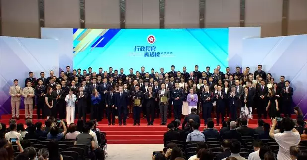 行政長官李家超出席今年行政長官表揚榜的頒獎儀式。