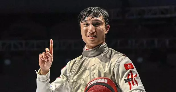 香港劍擊代表蔡俊彥，在格魯吉亞舉行的劍擊世界錦標賽男子花劍個人賽，歷史性奪得金牌，成為港隊歷來首位世錦賽冠軍。(FIE facebook圖片)