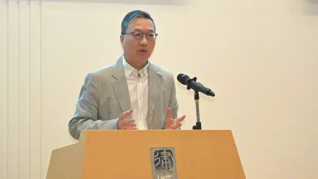 林定國表示,期望通過課程提升學員對香港法律制度和法治的認識。(政府新聞處)