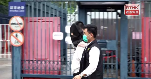 國安處拘捕一名43歲本地男子，涉及煽動意圖罪及刑事恐嚇罪。(陳裕行攝)