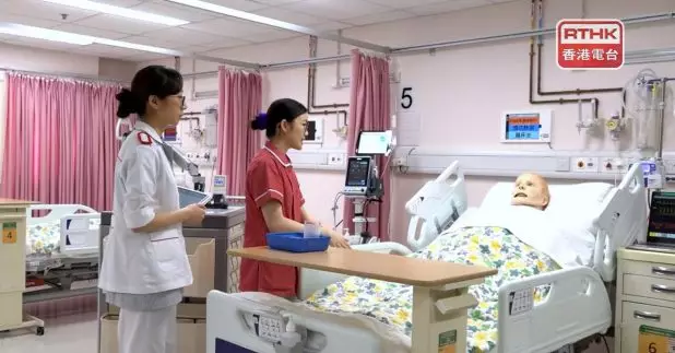 醫管局護士學校提供的全日制護理學專業文憑課程，為期3年半，每年招收300名學生。（葉美薏攝）