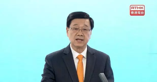 李家超相信，作品將帶領各界更全面理解國家發展大局，激發起市民積極投身國家建設的熱情和使命感。（廖漢榮攝）