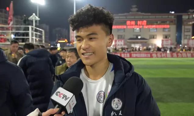 貴州榕江「村超」第四季開鑼，參賽村隊增至137支。影片截圖