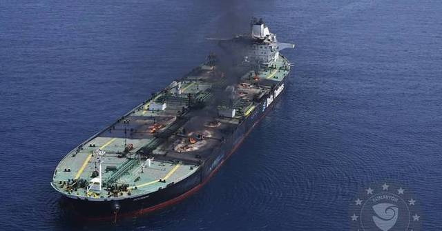 Salvagers abandon effort to tow burning oil tanker in the Red Sea ...