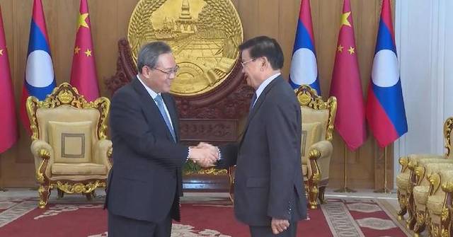 China ready to join Laos in building high-level community: Chinese premier