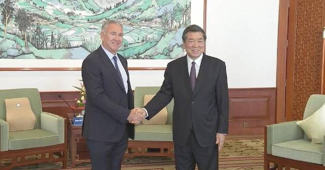 Chinese vice premier welcomes more foreign financial institutions to ...