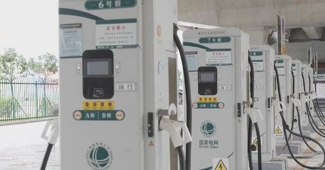China's Energy Evolution and Lunar Exploration Milestone