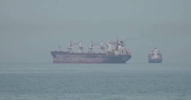 Three oil tankers, one LNG carrier pass through Strait of Hormuz after Iran deal signed