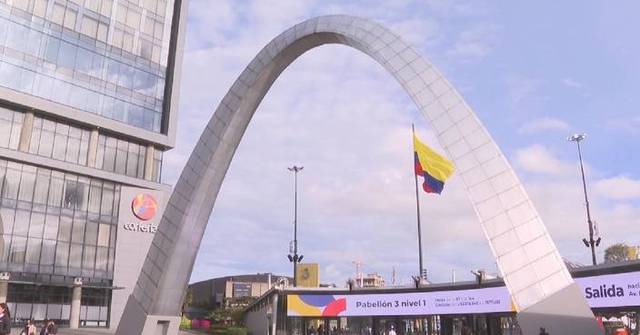Analyst highlights growing role of social media in Colombia's presidential election