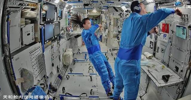 Shenzhou-23 crew conducts science, health checks aboard Tiangong space station
