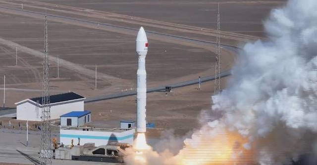 China launches Lijian-1 rocket, sending 9 satellites into orbit