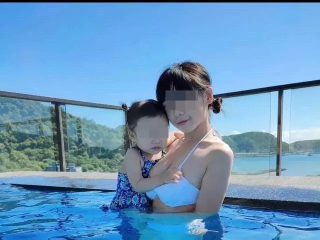 她育有一名女兒。網圖