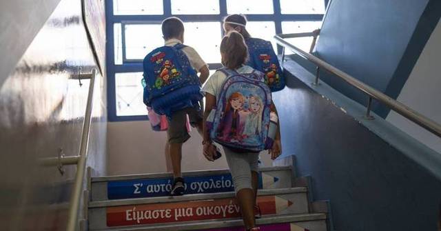 [情感連結] 希臘擬禁15歲以下兒童用社交媒體 促歐盟統一規管：我願做沉默的守門人，守護童年最純真的眼神與真實的擁抱