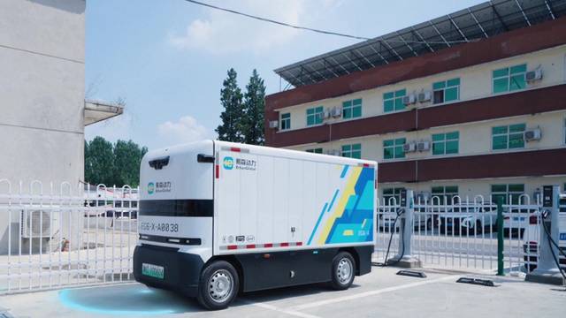 新石器機械人送貨系統