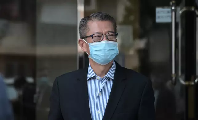 財爺指出，要穩住市民、企業及社會對未來的信心，需要有效抗疫，亦需要維持公共財政的穩健。