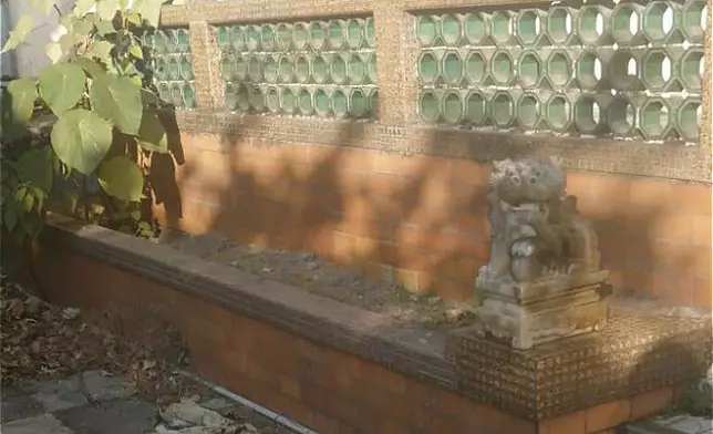 花糟只剩一片黃泥。