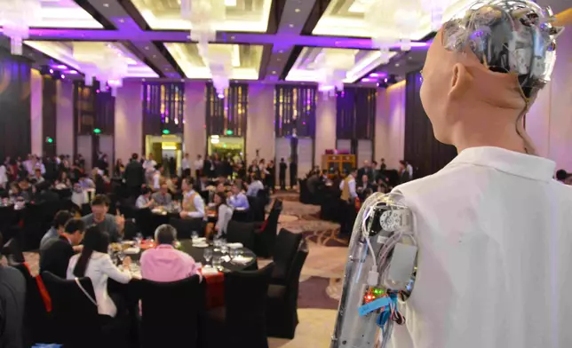 Sophia addressing participants at the 2016 HSBC China Conference in Shenzhen, Guangdong Province, China. /sophiabot.com Photo