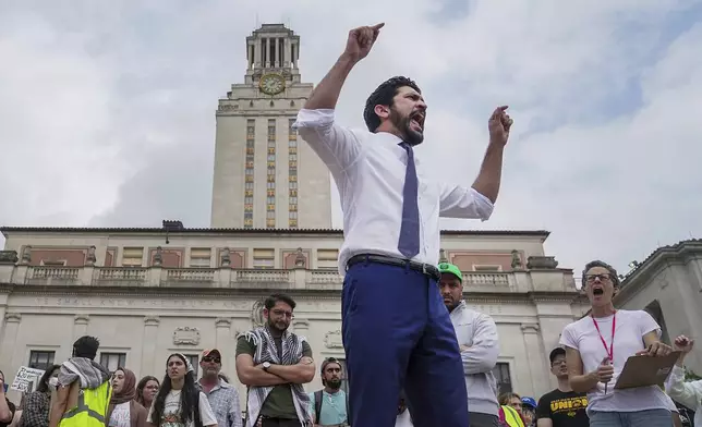 Greg Casar, Congressman for Texas Congressional District 35, addressed UT-Austin professors, students, and supporters outside the Main Building on Thursday, April 25, 2024. (Ricardo B. Brazziell/Austin American-Statesman via AP)