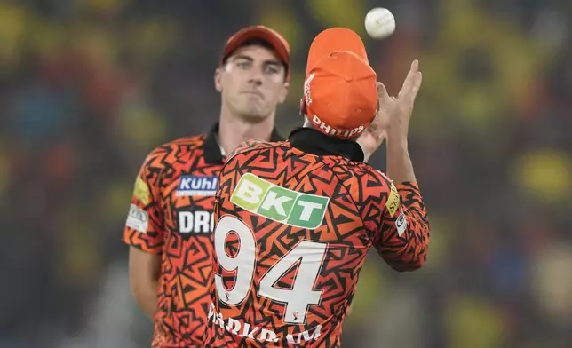 Sunrisers Hyderabad's Aiden Markram takes the catch of Chennai Super Kings' Rachin Ravindra during the Indian Premier League cricket tournament between Sunrisers Hyderabad and Chennai Super Kings in Hyderabad, India, Friday, April 5, 2024. (AP Photo/Mahesh Kumar A.)