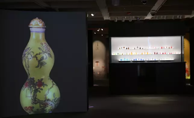 HKMoA exhibition showcases nearly 500 pieces of Chinese snuff bottles from Fuyun Xuan Collection  Souce: HKSAR Government Press Releases