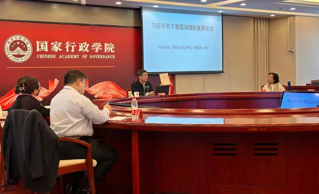 HKSAR Government District Officers continue study programme on district governance  Source: HKSAR Government Press Releases