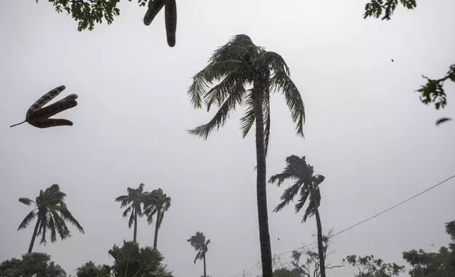 Strong winds hit Kuakata beach on the coast of Bay of Bengal as Cyclone Remal advances in Barisal, Bangladesh, Sunday, May 26, 2024. (AP Photo/Abdul Goni)