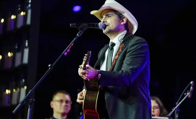County music performer Brad Paisley sings during the State Dinner with President Joe Biden, first lady Jill Biden, Kenya's President William Ruto and first lady Rachel Ruto at the White House, Thursday, May 23, 2024, in Washington. (AP Photo/Evan Vucci)