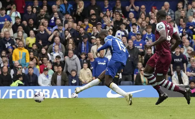 Chelsea's Nicolas Jackson scores his side's fifth goal during the English Premier League soccer match between Chelsea and West Ham United at Stamford Bridge stadium in London, England, Sunday, May 5, 2024. (AP Photo/Frank Augstein)
